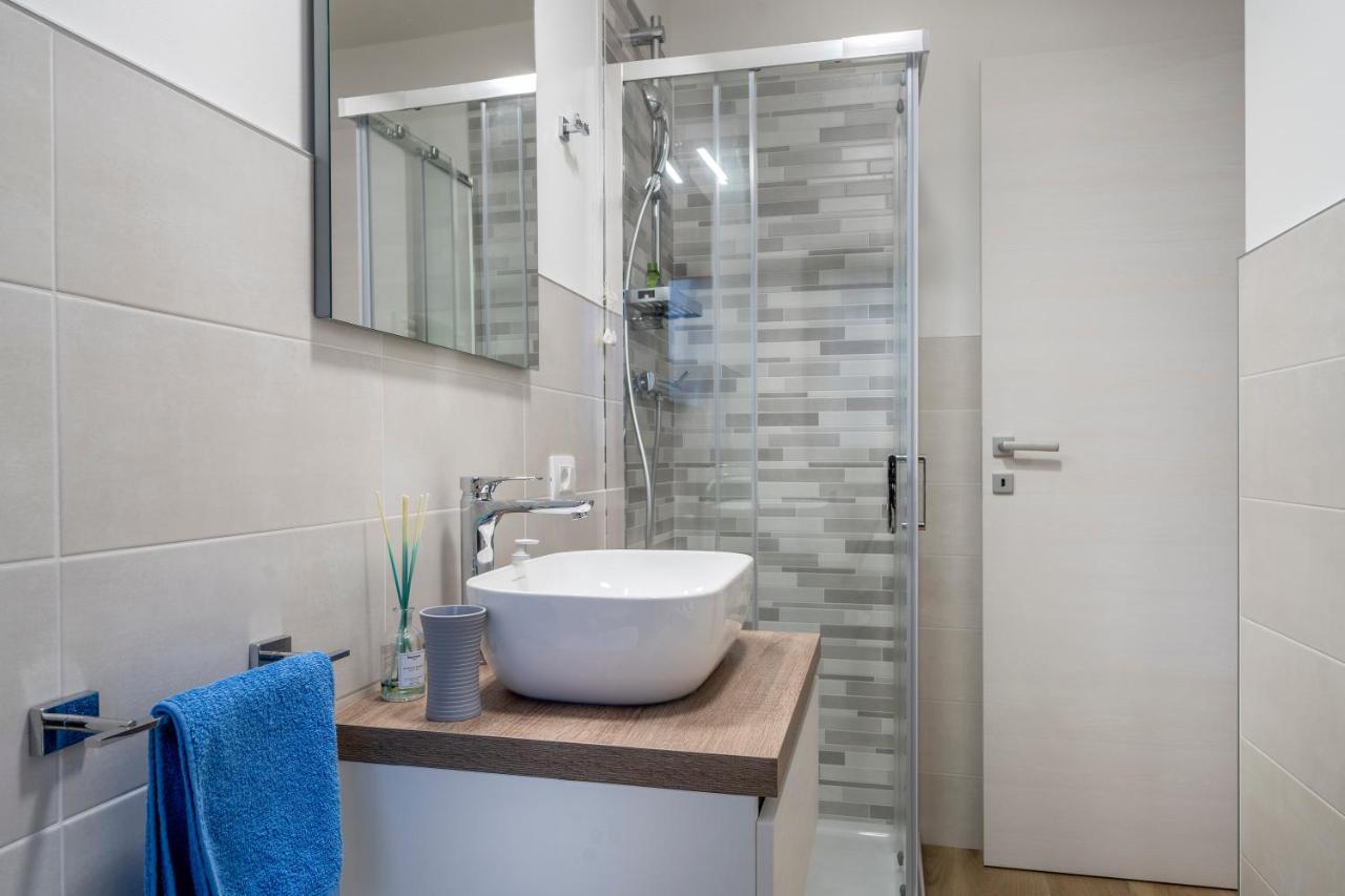Alpi Giulie Chey Apartment Camporosso  Luaran gambar